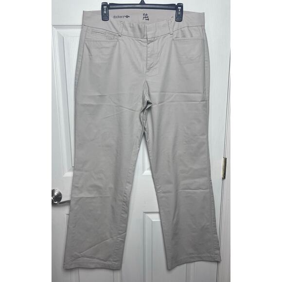 Docker's Women's Flat Front Wide Leg Khaki Pants Size 14 M - Picture 1 of 9
